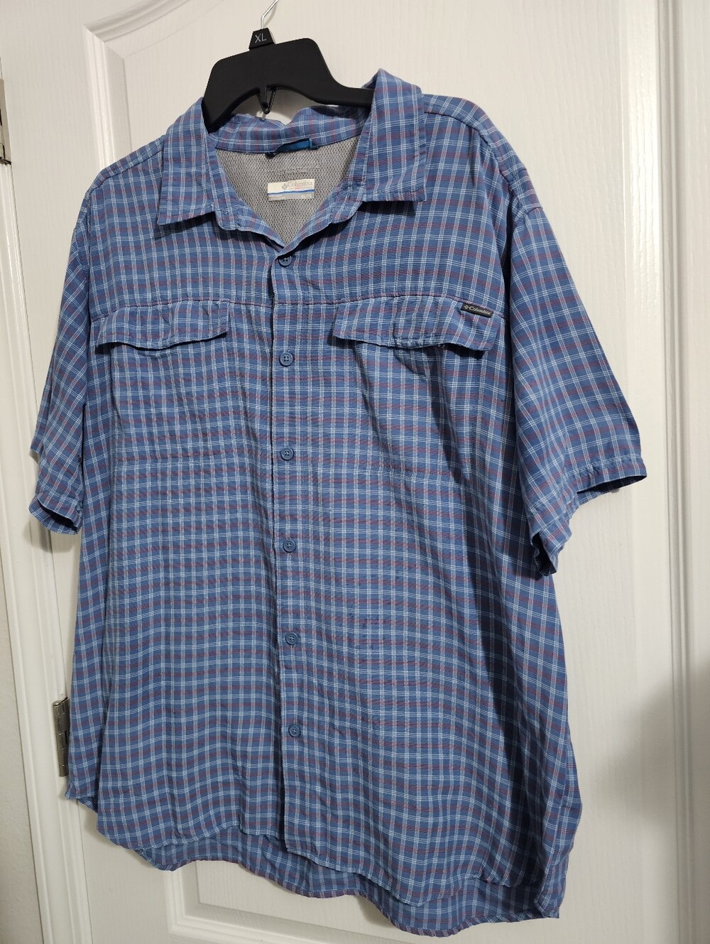 Columbia Shirt Mens XLarge Blue Plaid Button Up Collared Short Sleeve Pockets